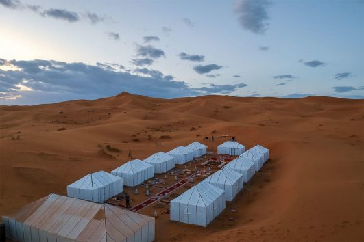 ORGANIZACIÓN DEL CAMPAMENTO EN MARRUECOS